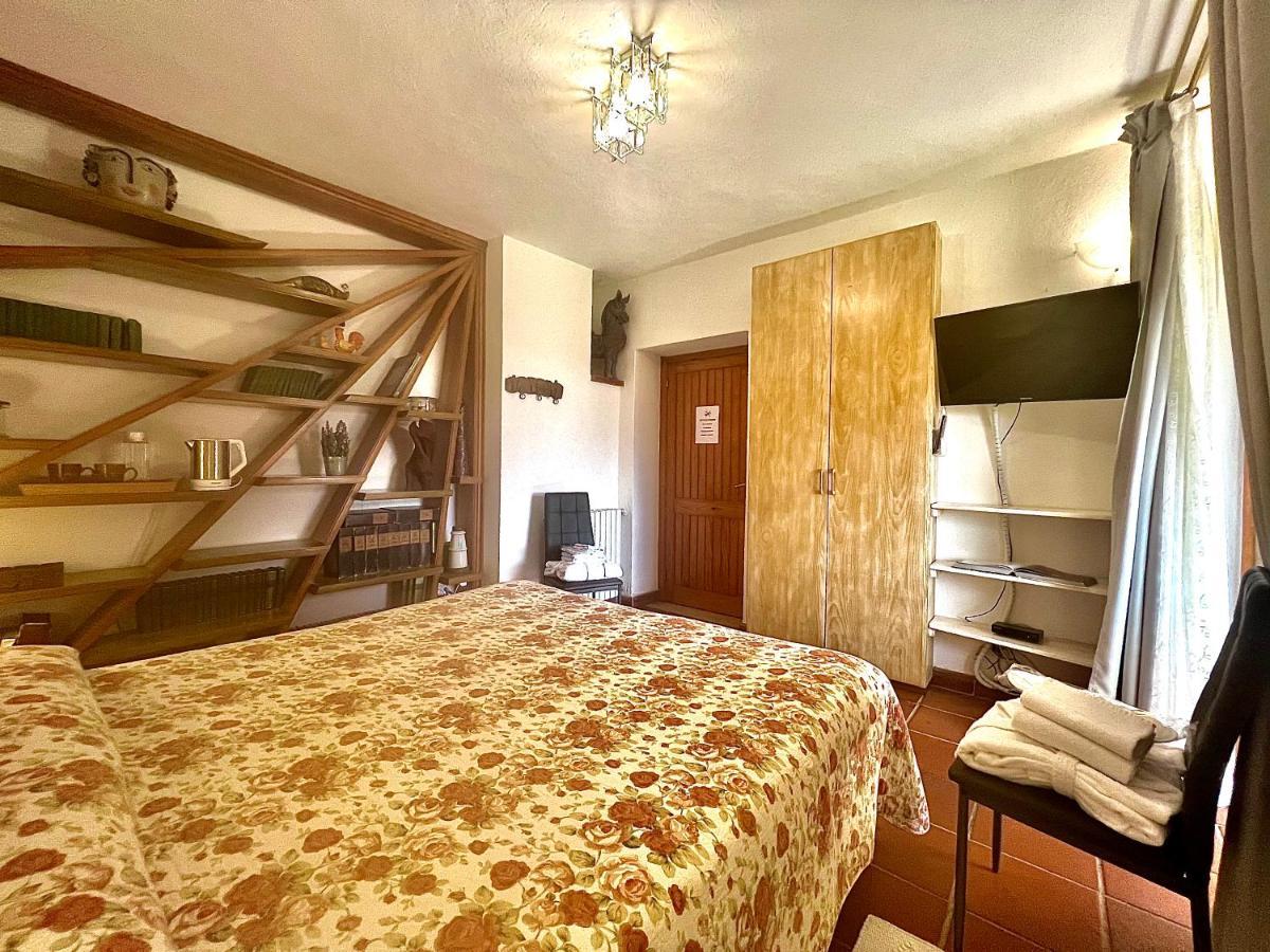 Bed and Breakfast La Chicca Di Francesca Санта-Тереза-Галлура Экстерьер фото
